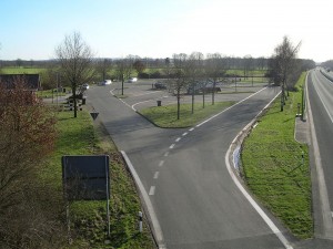 Landschaftspflegerischer Begleitplan und Artenschutzrechtliche Prüfung zum Ausbau der Tank- und Rastanlagen Gescher Hochmoor Ost und West